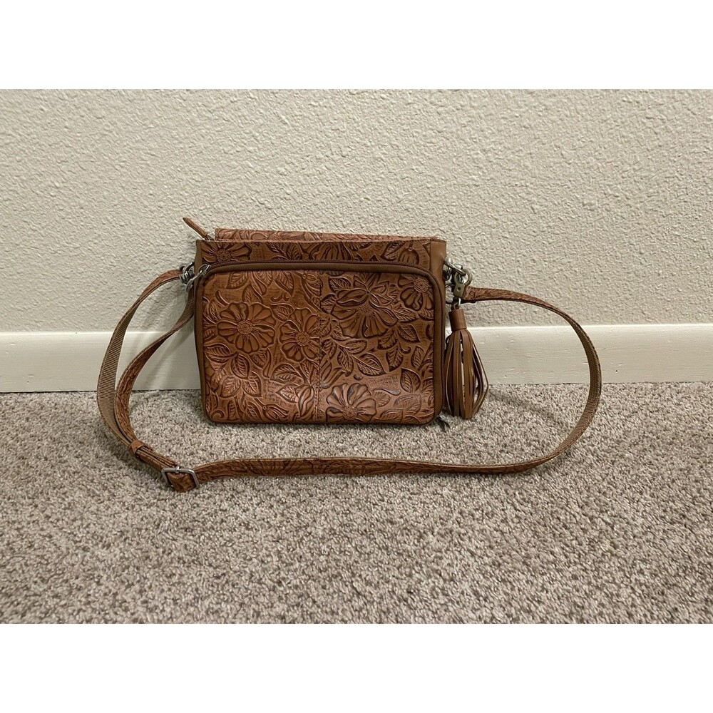 GUN TOTE'N MAMAS Brown Tan Floral Embossed Concealed Carry Purse Adjust Strap